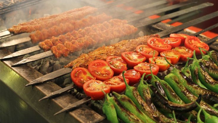 🔥✨ | <p dir="ltr"><span style="white-space: pre-wrap;">5. Grill over hot coals or cook in a preheated oven until cooked through.</span></p> | konj
